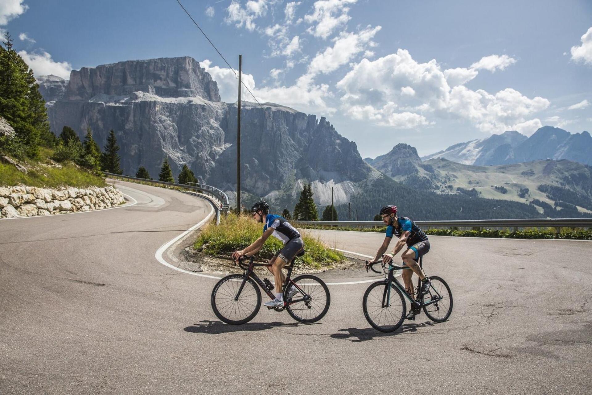 B&B Cesa Planber Mountain View Bike Friendly Canazei Exterior photo