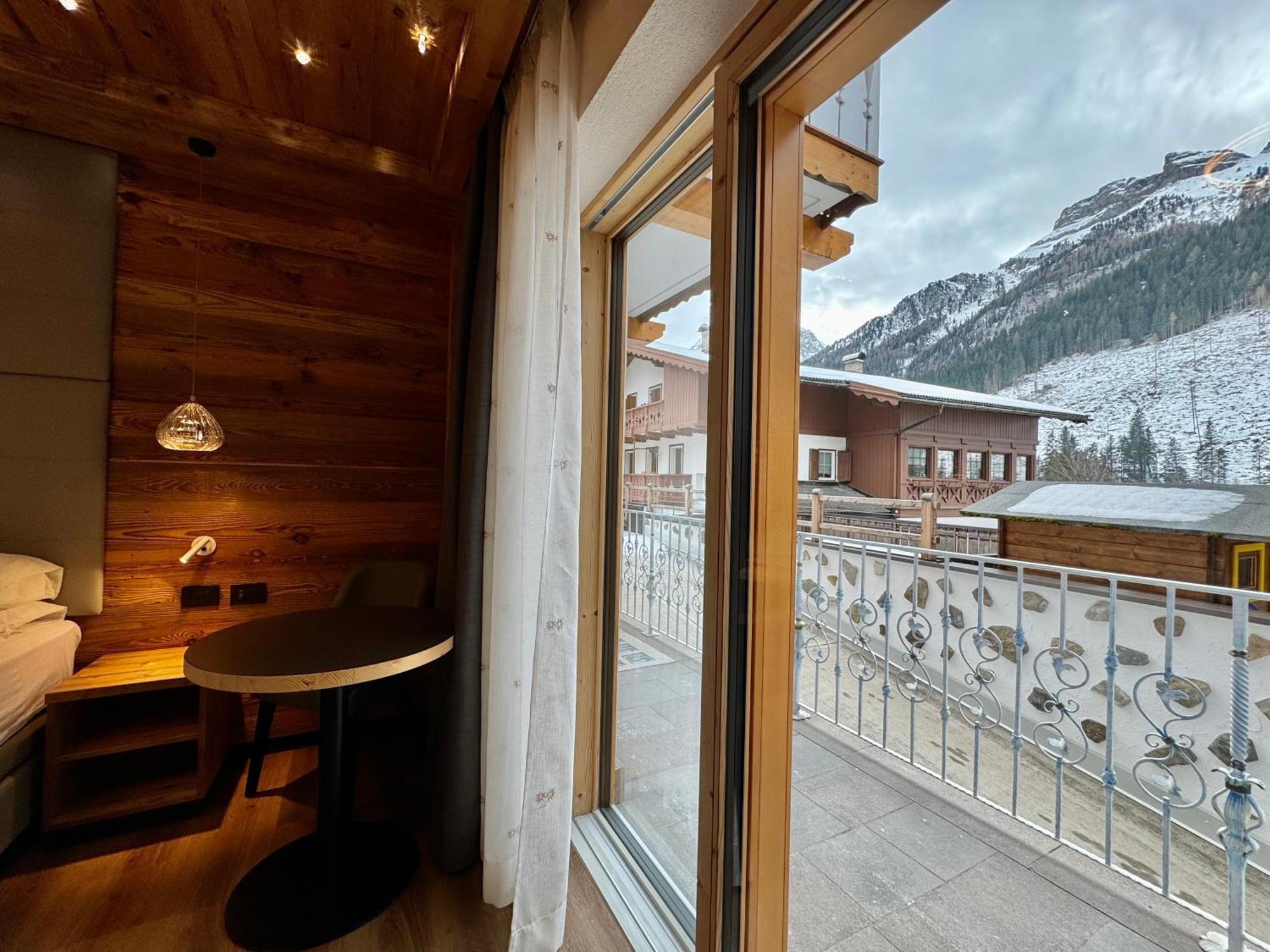 B&B Cesa Planber Mountain View Bike Friendly Canazei Exterior photo