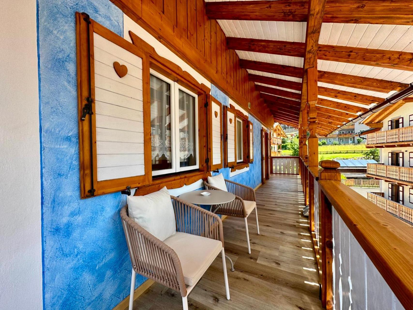 B&B Cesa Planber Mountain View Bike Friendly Canazei Exterior photo