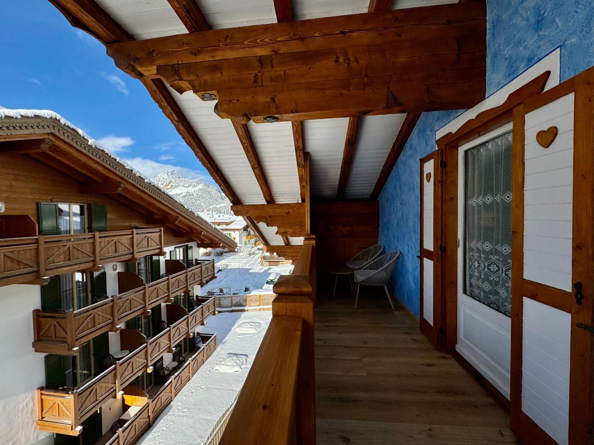 B&B Cesa Planber Mountain View Bike Friendly Canazei Room photo